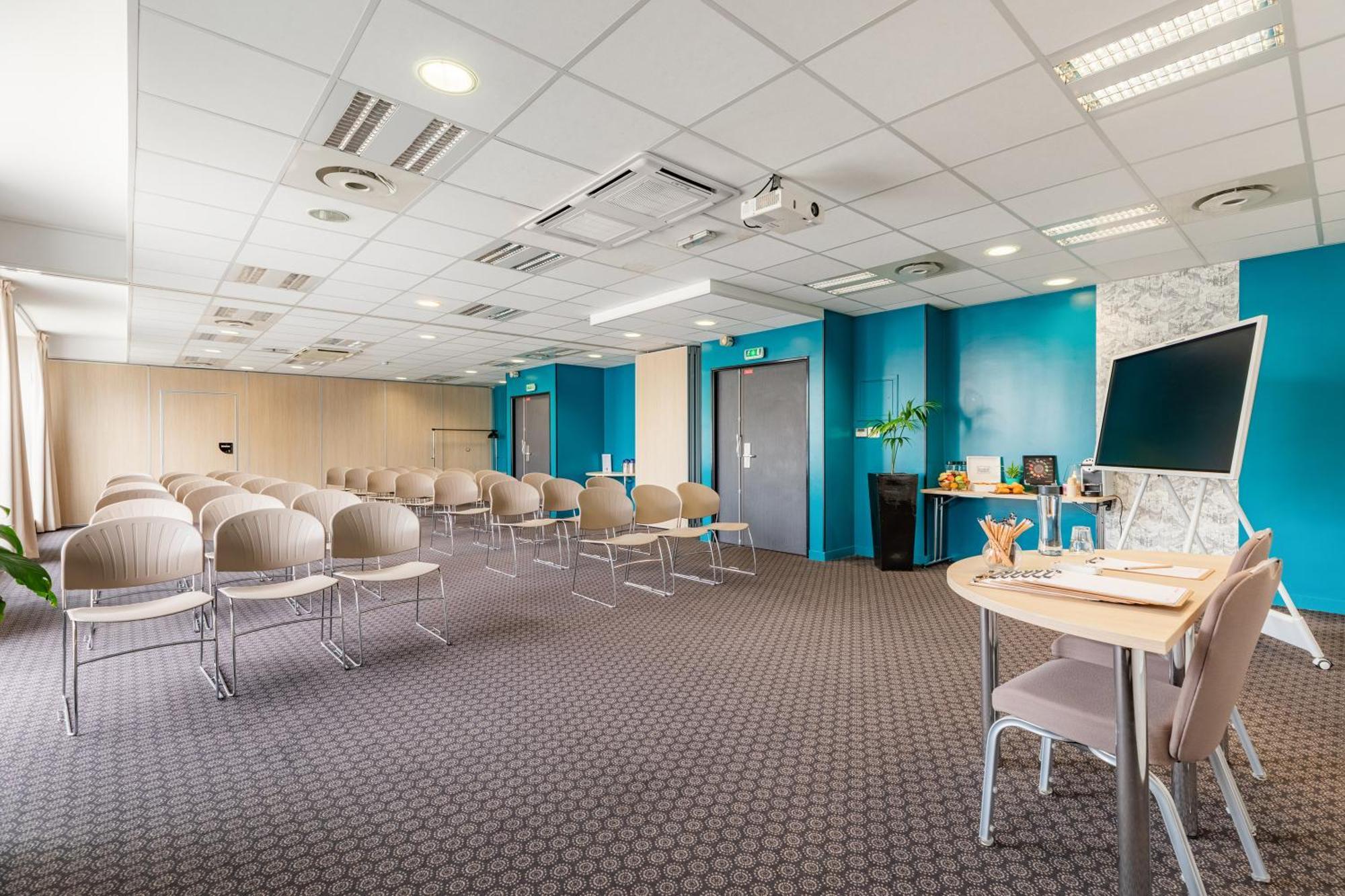 Appart'City Confort Le Bourget - Aeroport Luaran gambar