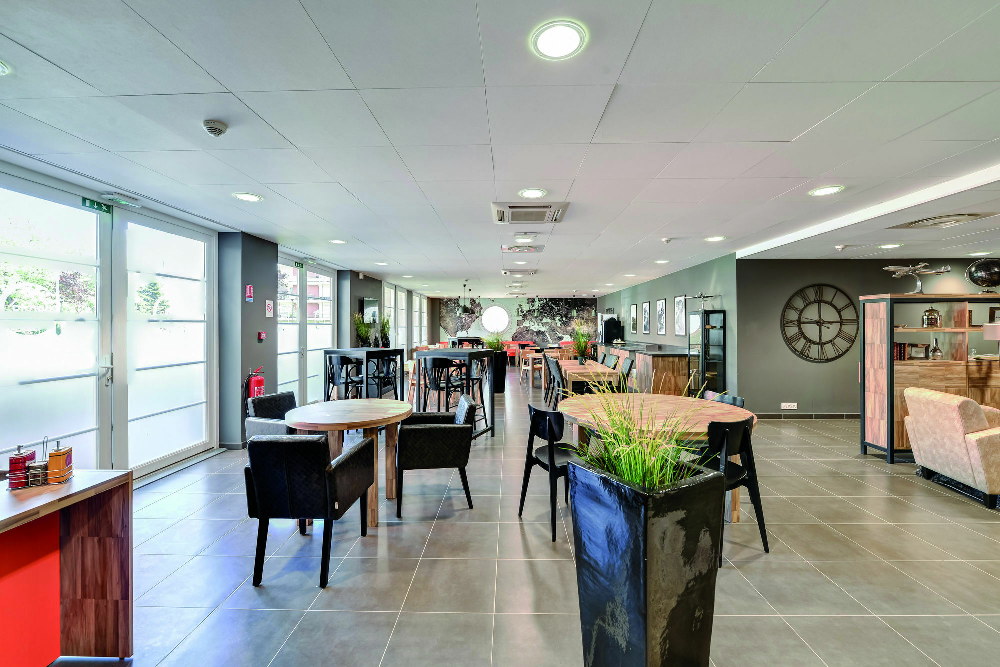 Appart'City Confort Le Bourget - Aeroport Luaran gambar